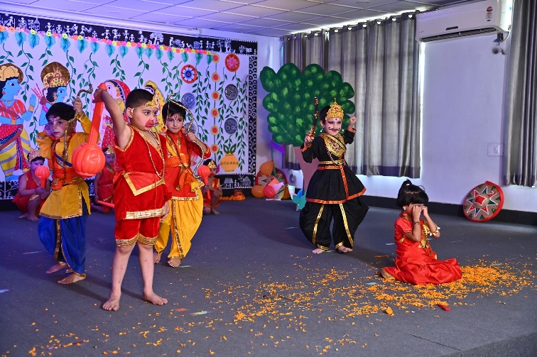 On the occasion of Grand Parents Day celebration, Ramayan epic play act was performed by the play group students’ of Delhi World Public School